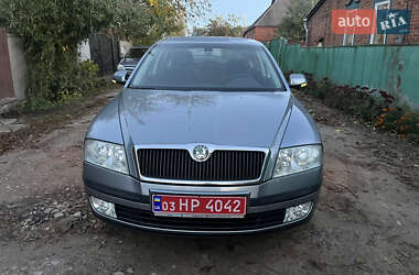 Лифтбек Skoda Octavia 2006 в 