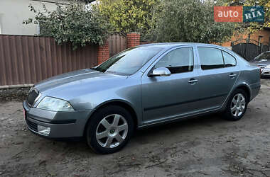 Лифтбек Skoda Octavia 2006 в 