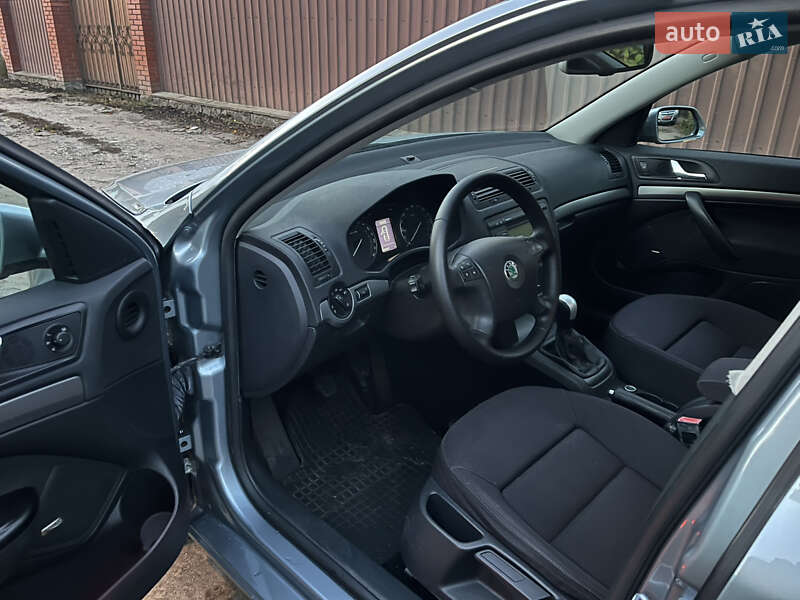 Лифтбек Skoda Octavia 2006 в Ахтырке фото 28 Лифтбек Skoda Octavia 2006 в Ахтырке