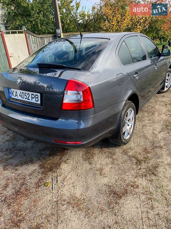 Лифтбек Skoda Octavia 2009 в Киеве