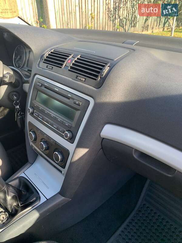 Лифтбек Skoda Octavia 2009 в Киеве
