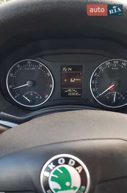 Ліфтбек Skoda Octavia 2009 в 