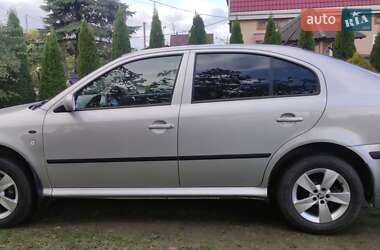 Лифтбек Skoda Octavia 2000 в Львове