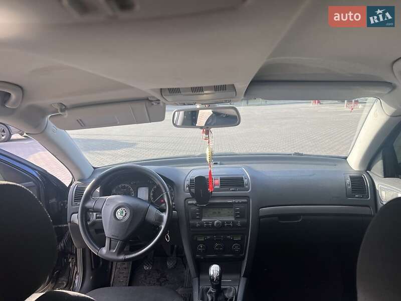 Универсал Skoda Octavia 2006 в Яремче