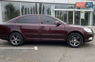Лифтбек Skoda Octavia 2010 в 