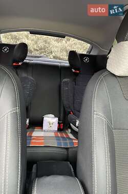 Лифтбек Skoda Octavia 2010 в 