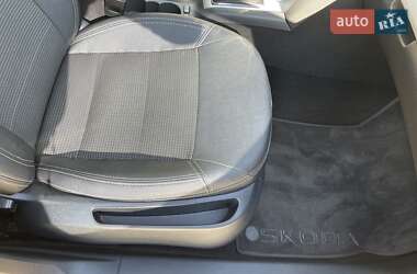 Лифтбек Skoda Octavia 2010 в 