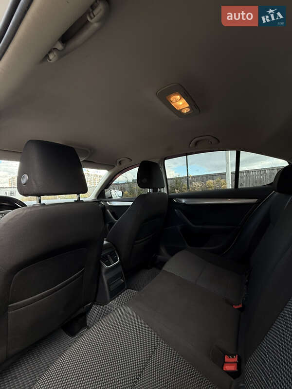 Лифтбек Skoda Octavia 2014 в Киеве фото 13 Лифтбек Skoda Octavia 2014 в Киеве