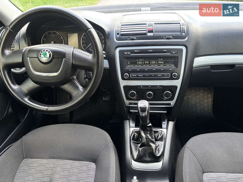 Лифтбек Skoda Octavia 2011 в Запорожье