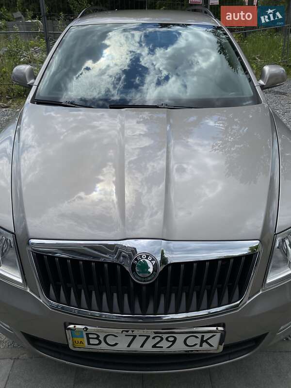 Универсал Skoda Octavia 2011 в Львове