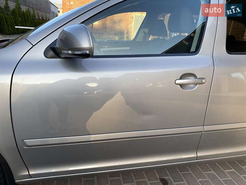 Универсал Skoda Octavia 2011 в Львове