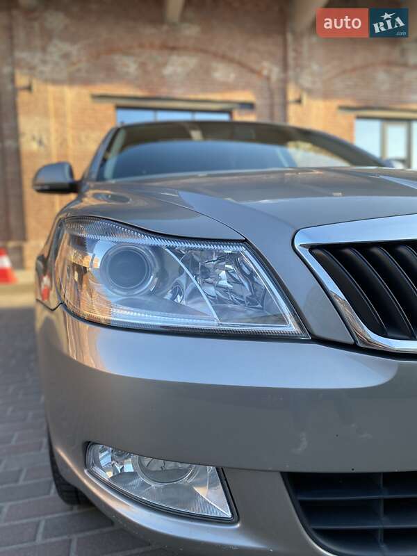 Универсал Skoda Octavia 2011 в Львове