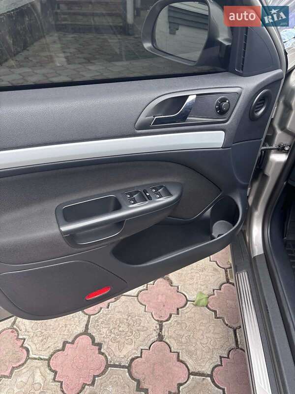 Лифтбек Skoda Octavia 2011 в Звенигородке фото 17 Лифтбек Skoda Octavia 2011 в Звенигородке