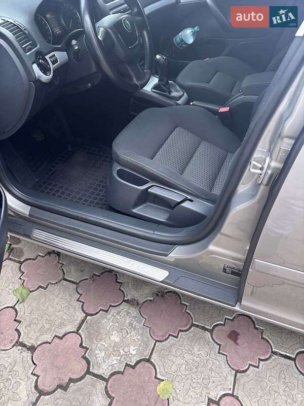 Лифтбек Skoda Octavia 2011 в Звенигородке фото 19 Лифтбек Skoda Octavia 2011 в Звенигородке