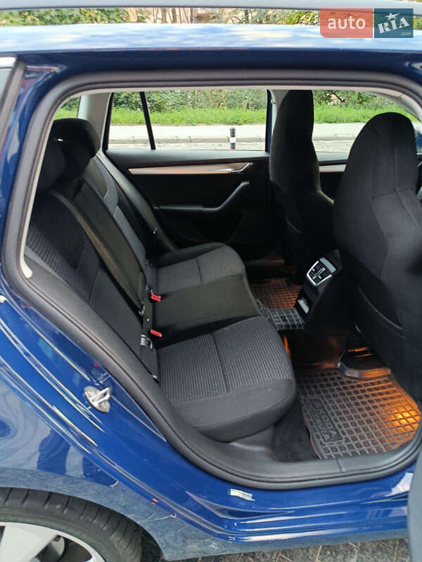 Универсал Skoda Octavia 2016 в Львове