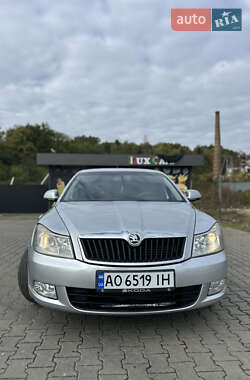 Лифтбек Skoda Octavia 2009 в 