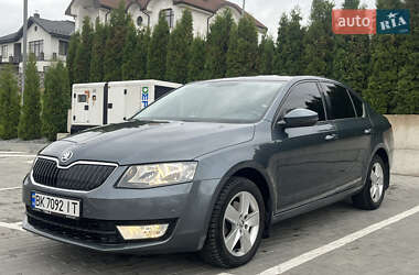 Лифтбек Skoda Octavia 2016 в 