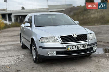 Лифтбек Skoda Octavia 2008 в 