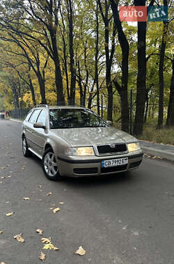 Универсал Skoda Octavia 2004 в Чернигове