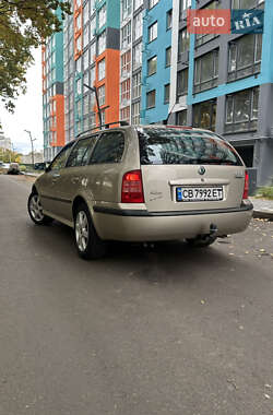 Универсал Skoda Octavia 2004 в 