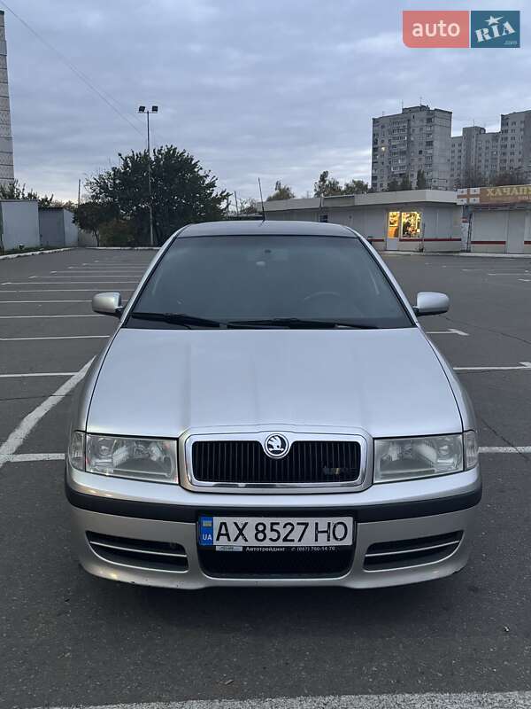 Лифтбек Skoda Octavia 2006 в Дергачах