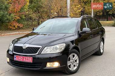 Универсал Skoda Octavia 2010 в 