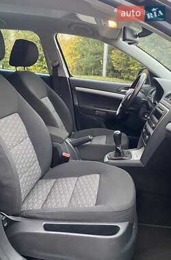 Универсал Skoda Octavia 2010 в 