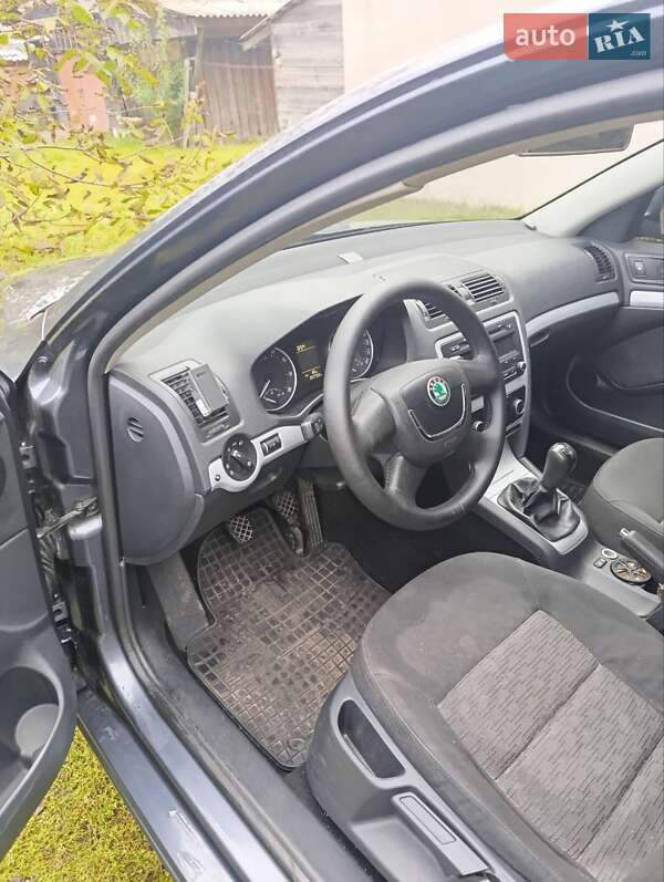 Універсал Skoda Octavia 2009 в Семенівці