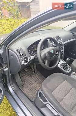 Универсал Skoda Octavia 2009 в 