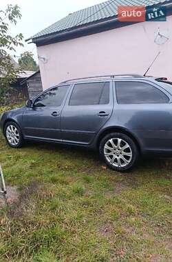 Универсал Skoda Octavia 2009 в 
