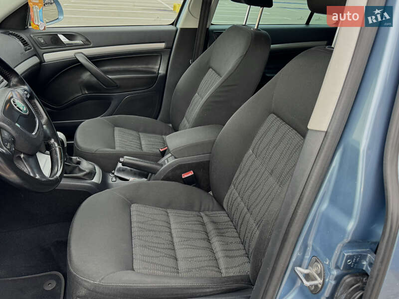 Универсал Skoda Octavia 2009 в Каменец-Подольском