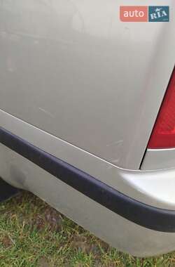 Лифтбек Skoda Octavia 2004 в 