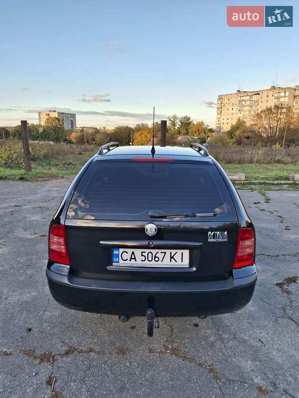 Универсал Skoda Octavia 2005 в Умани