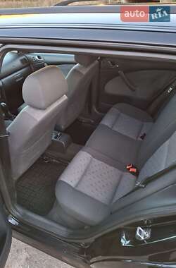Универсал Skoda Octavia 2005 в 