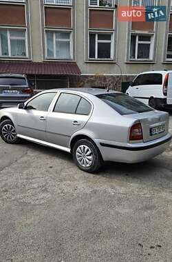 Лифтбек Skoda Octavia 2001 в 
