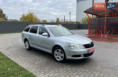 Универсал Skoda Octavia 2012 в 