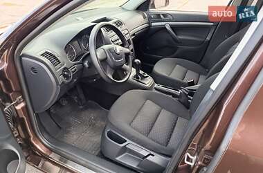 Лифтбек Skoda Octavia 2009 в 