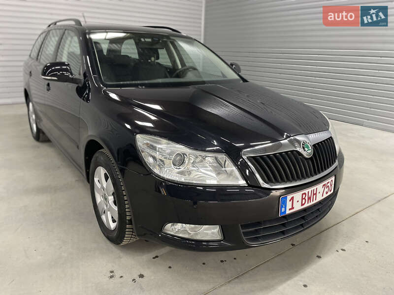 Универсал Skoda Octavia 2011 в Стрые