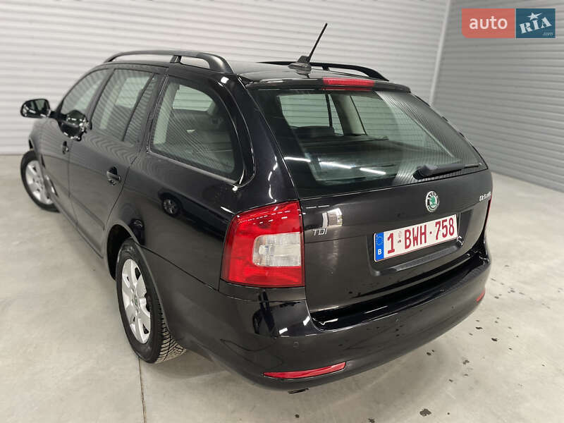 Универсал Skoda Octavia 2011 в Стрые