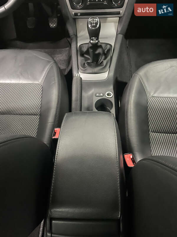 Универсал Skoda Octavia 2011 в Стрые