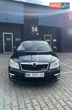 Универсал Skoda Octavia 2011 в 