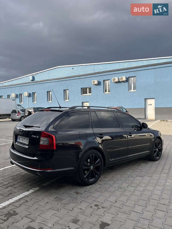 Универсал Skoda Octavia 2011 в Ровно