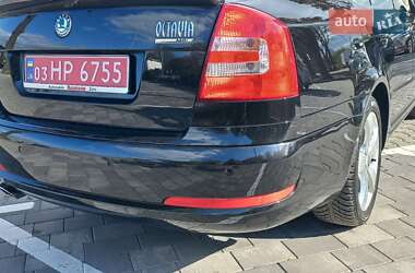 Лифтбек Skoda Octavia 2009 в 