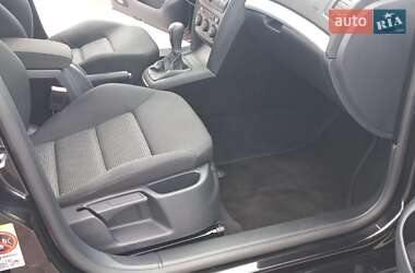 Лифтбек Skoda Octavia 2009 в 