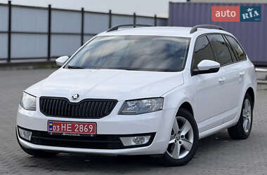 Универсал Skoda Octavia 2015 в 