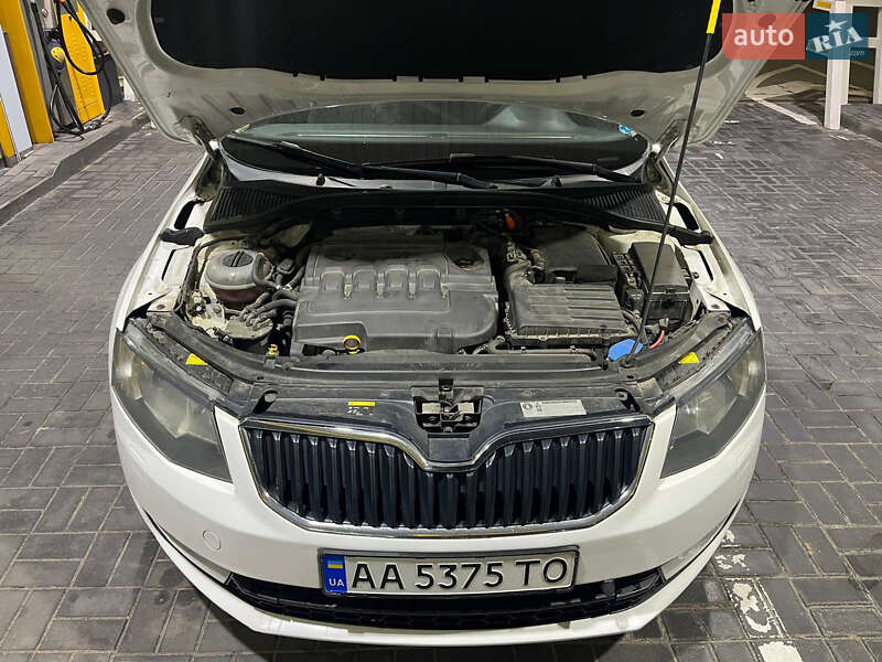 Універсал Skoda Octavia 2014 в Києві фото 5 Універсал Skoda Octavia 2014 в Києві