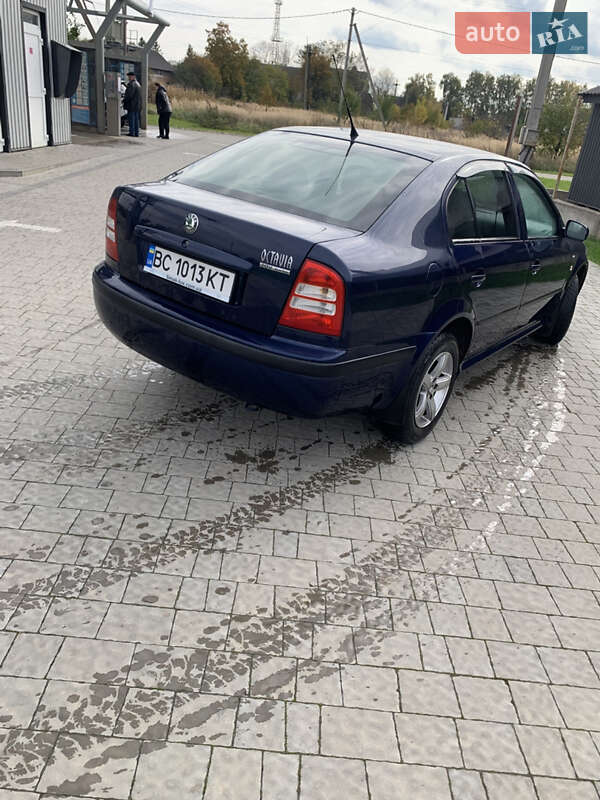 Лифтбек Skoda Octavia 2004 в Буске