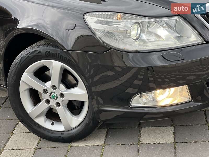Универсал Skoda Octavia 2012 в Стрые