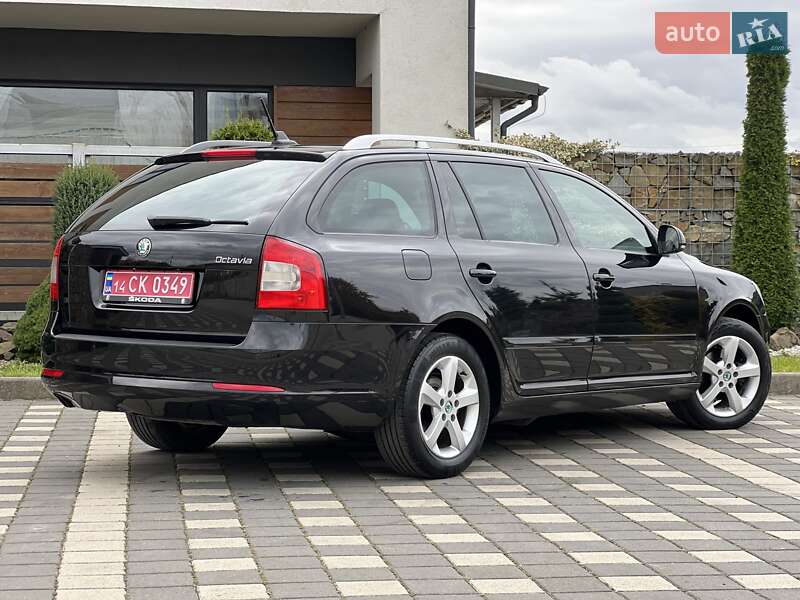 Универсал Skoda Octavia 2012 в Стрые