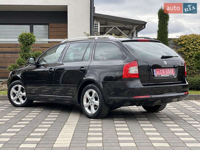 Универсал Skoda Octavia 2012 в Стрые
